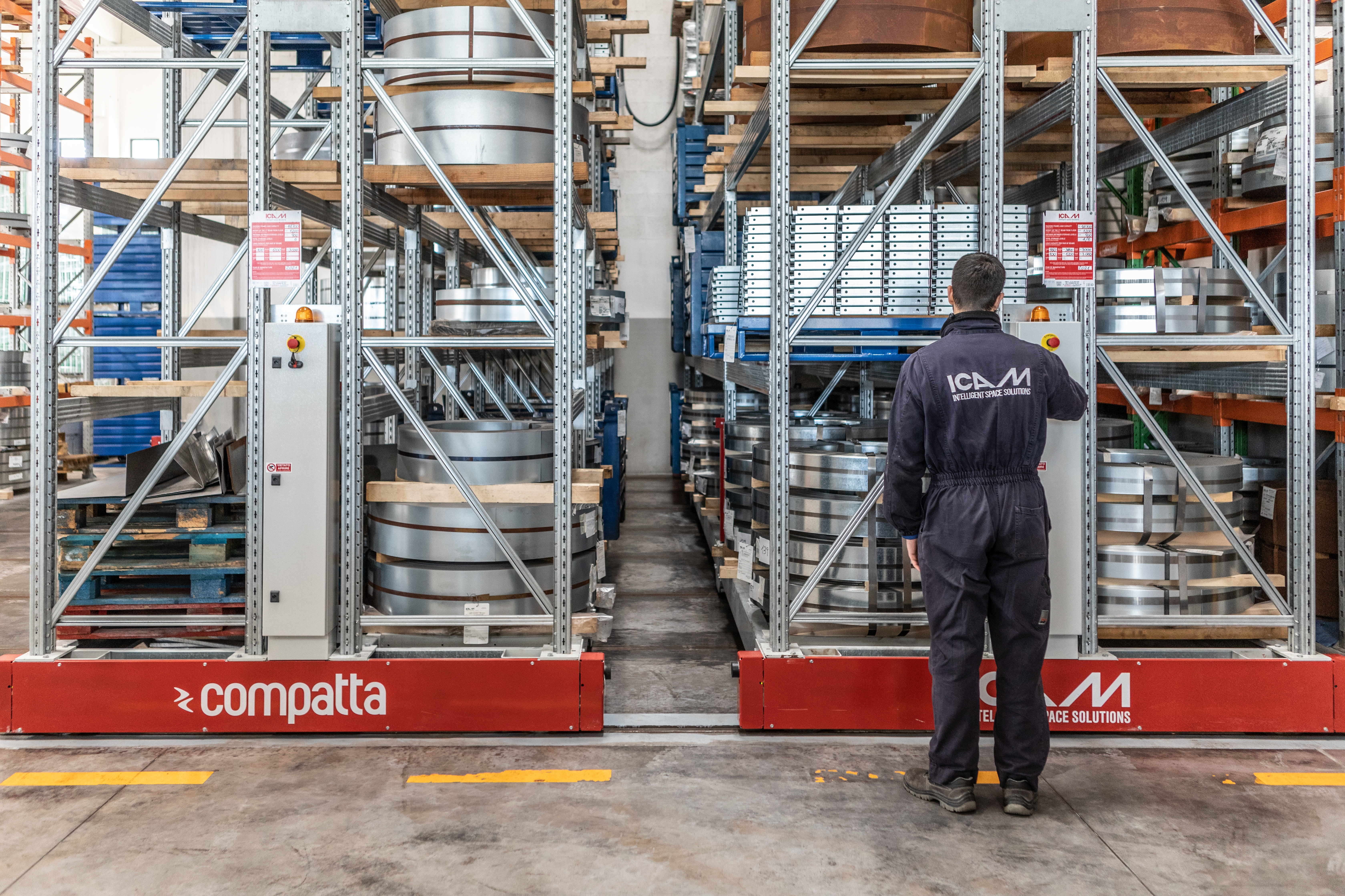 COMPATTA, magazzino compattabile per corpi lunghi e pesanti